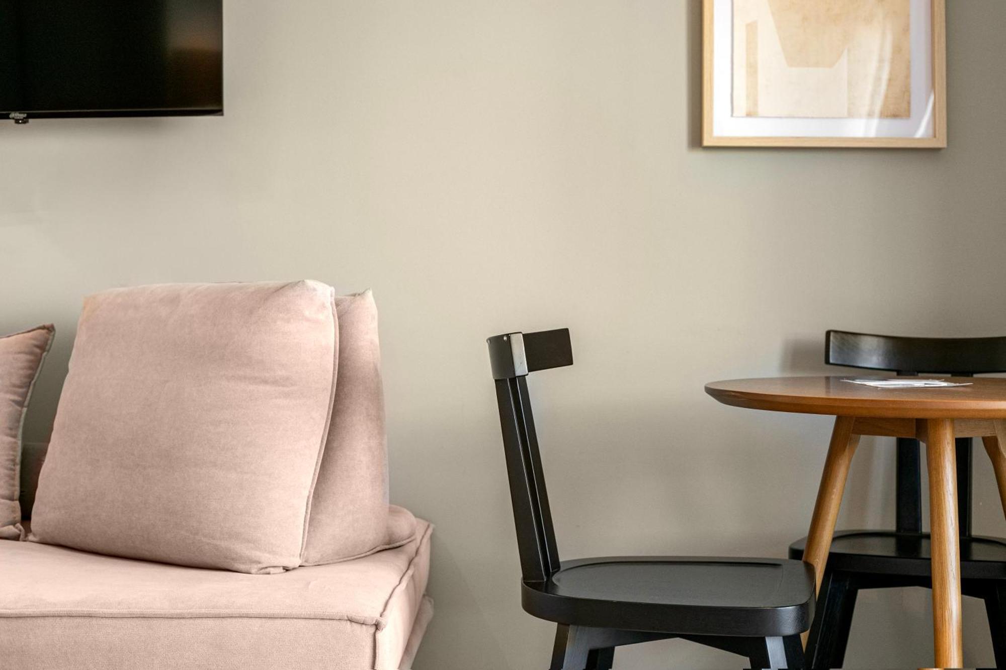 Athens Genesis Luxury Suites Εξωτερικό φωτογραφία